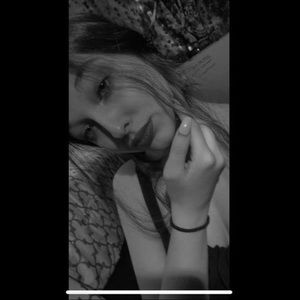 Meet your Posher, Athena